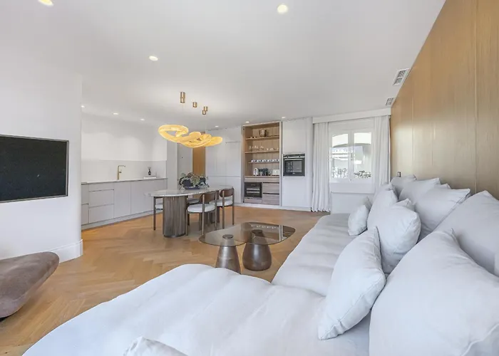 Апартаменти Aries Modern Retreat Scandi Design Near Puerto Banus *