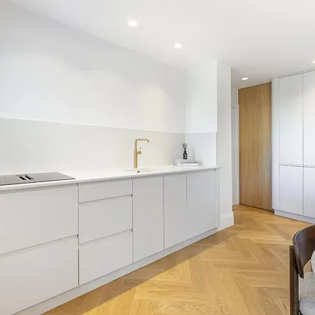 Apartamento Luminoso En Pleno Puerto Banús *