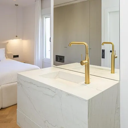 Luminoso En Pleno Puerto Banus Apartmán