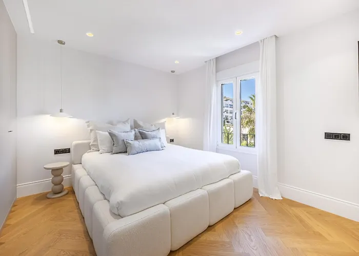 Διαμέρισμα Aries Modern Retreat Scandi Design Near Puerto Banus *