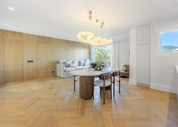 Aries Modern Retreat Scandi Design Near Puerto Banus Апартаменти