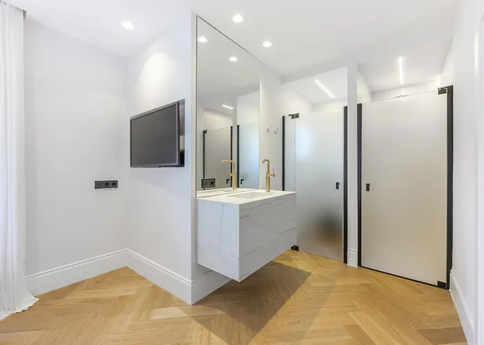 Апартаменти Aries Modern Retreat Scandi Design Near Puerto Banus *